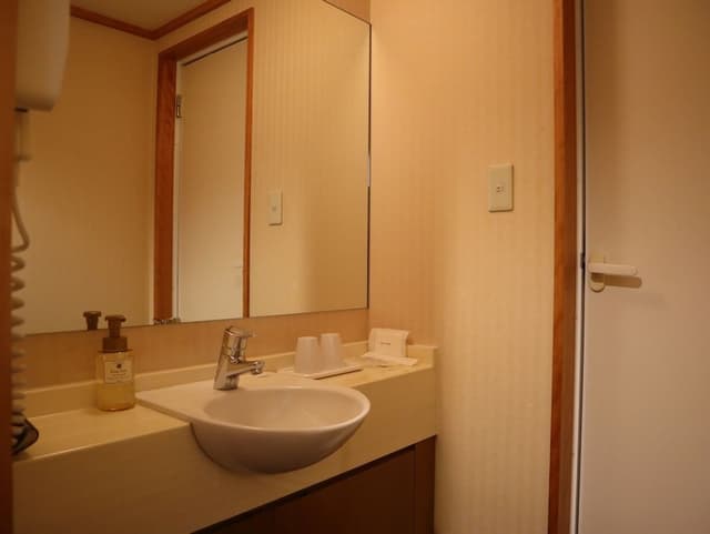 Twin Room, Non Smoking