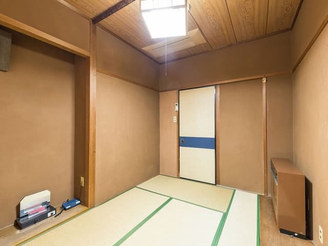 Japanese Style Twin Room with Shared Bathroom, Smoking