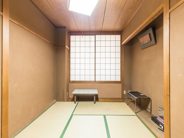 Japanese Style Twin Room with Shared Bathroom, Smoking