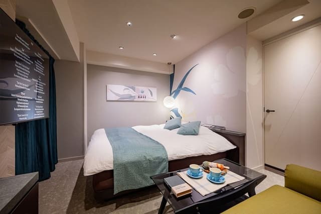 Standard Double Room, Smoking