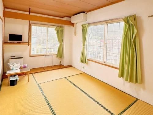 Double Room with Shared Bathroom