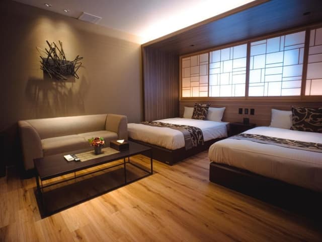 Standard Twin Room