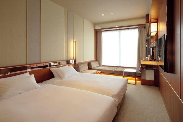 Twin Room with Sofa Bed, Non Smoking