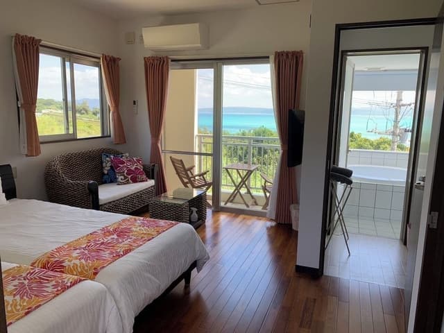 Standard Twin Room, Sea View (201)