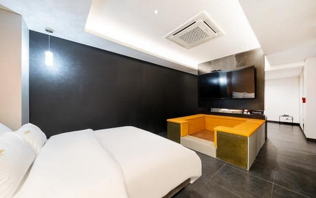 Suite and Cinema