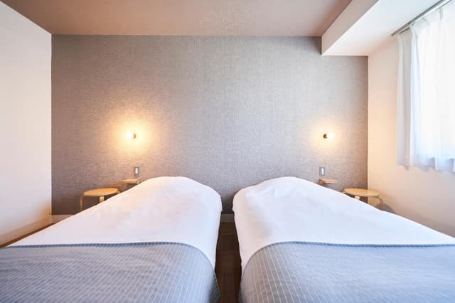 Twin Room with Shared Bathroom - Non-Smoking