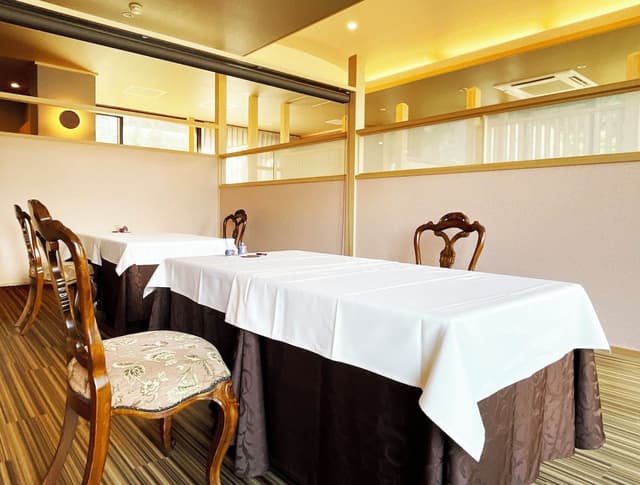 Western Style Twin Room
