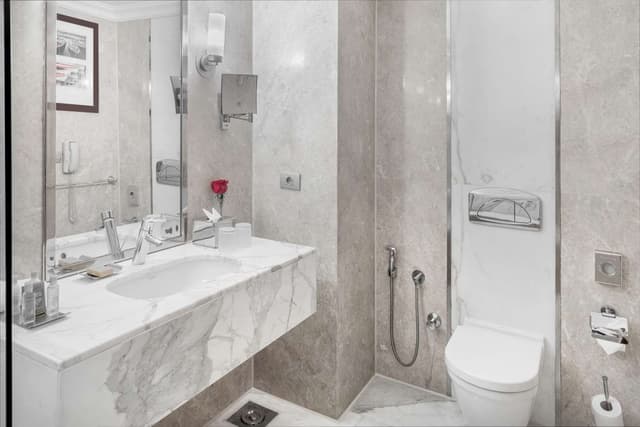 KING SUITE WITH FULL SEA VIEW