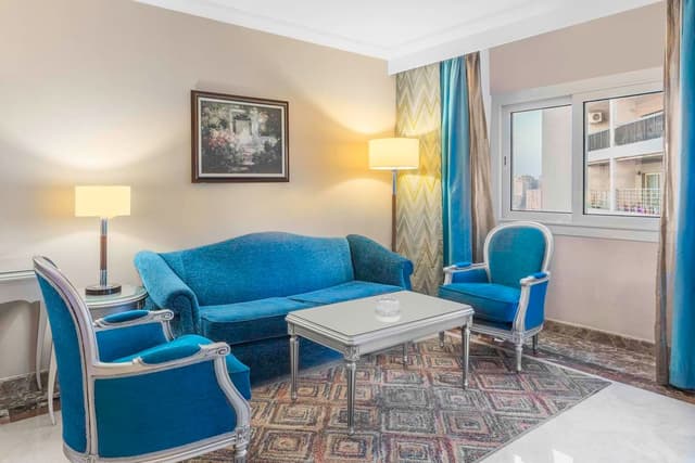 KING ONE BED ROOM SUITE WITH CITY VIEW