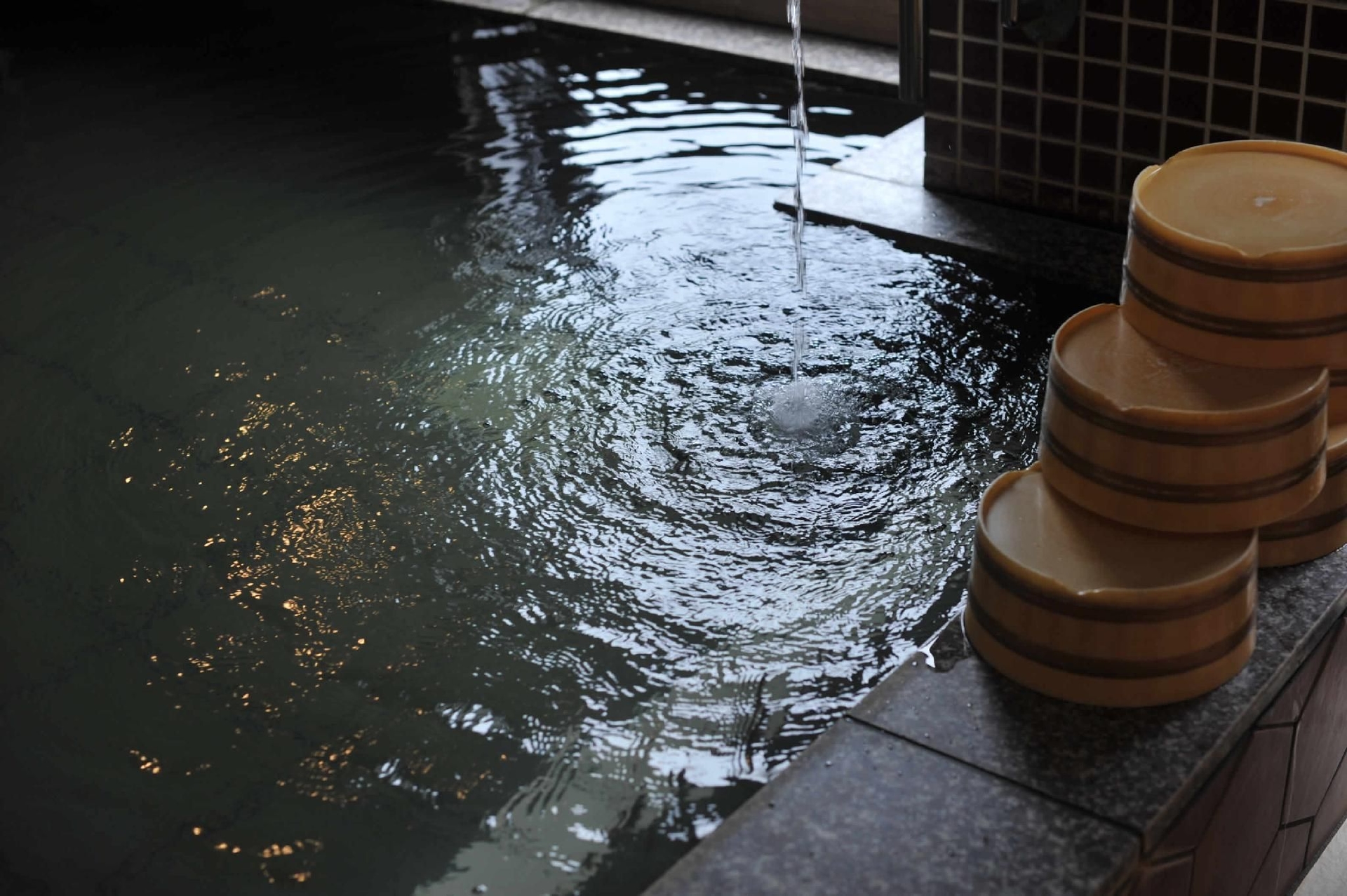 โรงแรมอิซุมิยะ (Hotel Izumiya)4