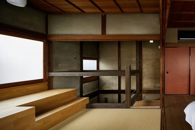 Traditional Room with Open-air-Cypress bath
