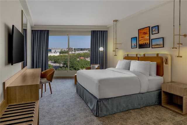 KING EXECUTIVE DELUXE ROOM