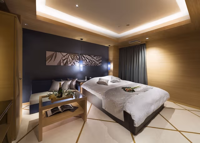 Double Room (Standard)