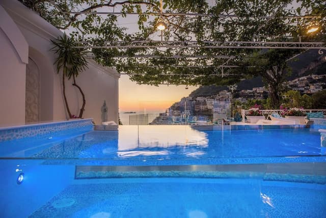 Luxury Suite, Private Pool, Sea View