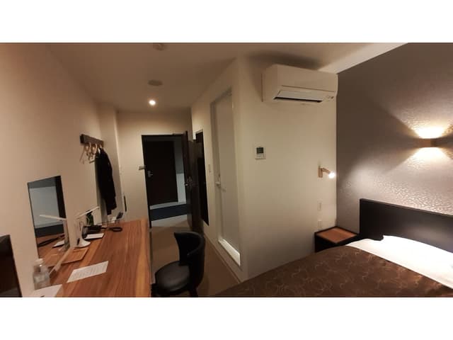 Single Room - Non-Smoking