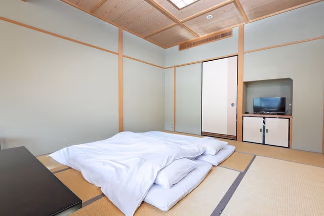 Japanese Room- Quadruple