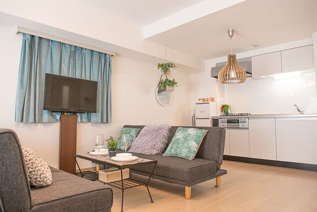 Deluxe Family Room