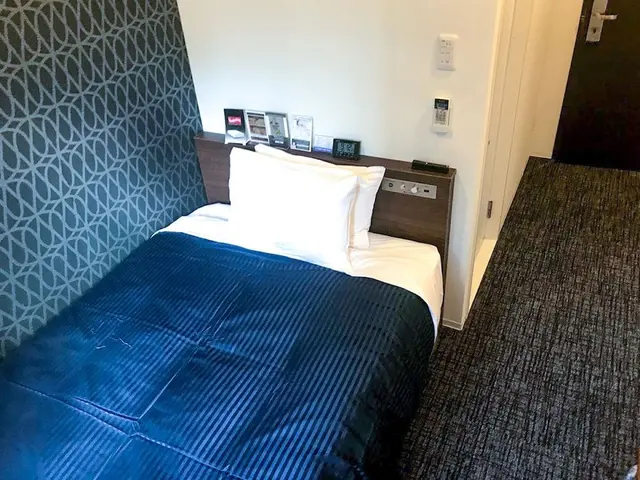 Single Room, Smoking (Dog Friendly)