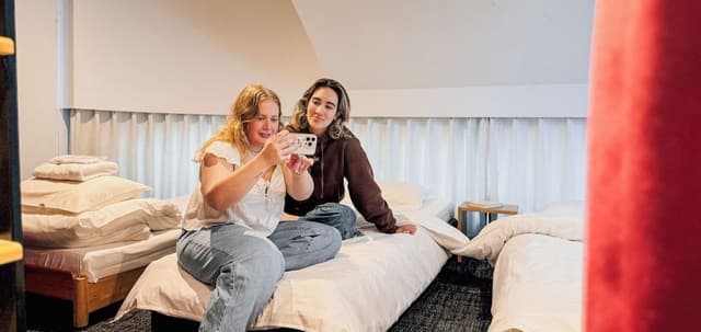 Person mixed dormitory room (Female and male shared) (Shared toilet and shower)