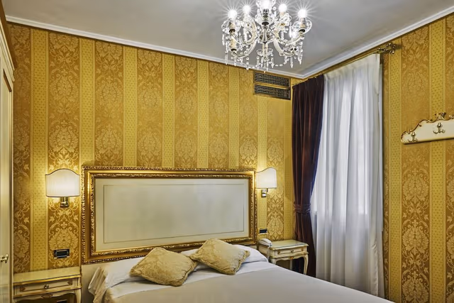 Classic Double Room