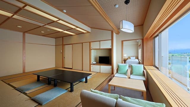 Barrier-free, 2-room Japanese-Western Room, Non-Smoking