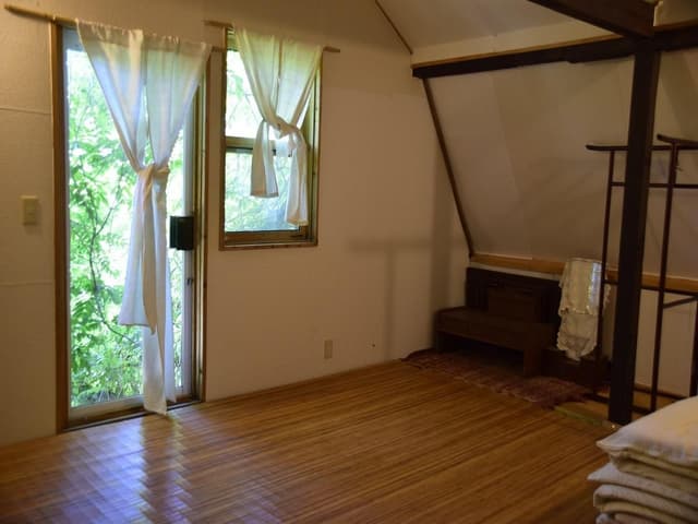 Cottage - Non-Smoking
