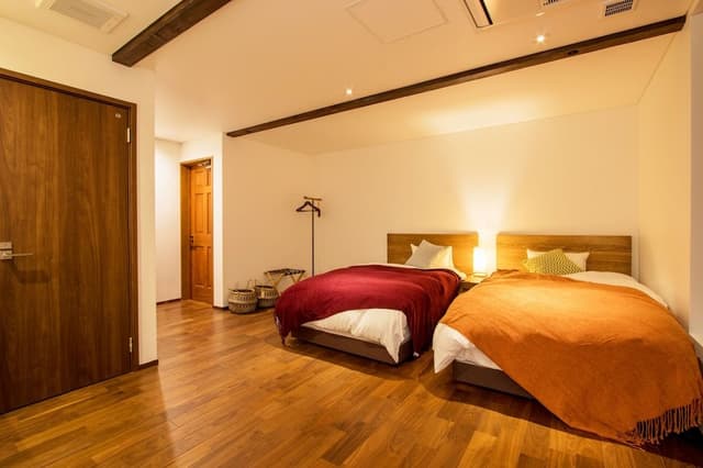Twin Room, Private Bathroom