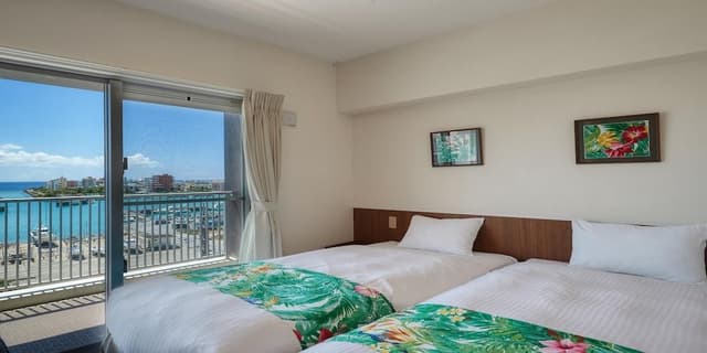 Superior Twin Room, Non Smoking, Harbor View