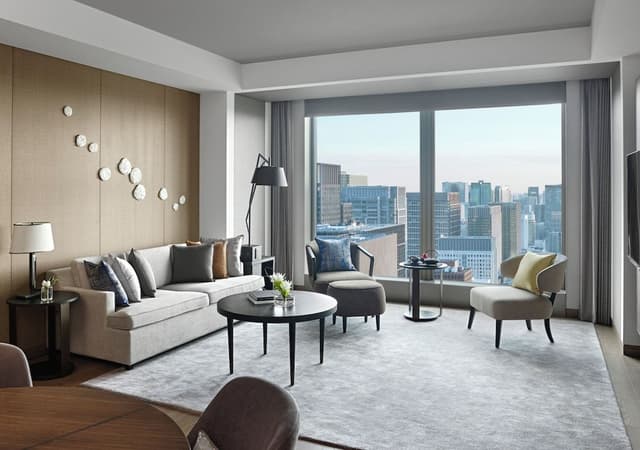 Executive Suite