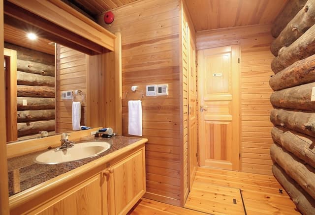 Cottage Silver Pine, Non Smoking with Sauna, Shower Only