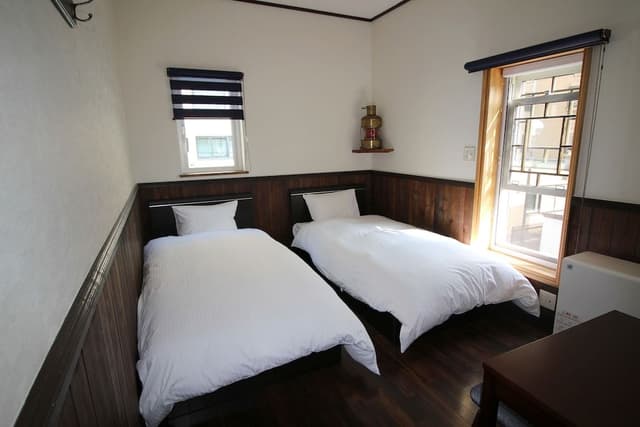 Private Vacation Home with 4 Bedrooms