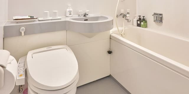 Twin Room, Non Smoking, Private Bathroom (Free Wi-Fi)