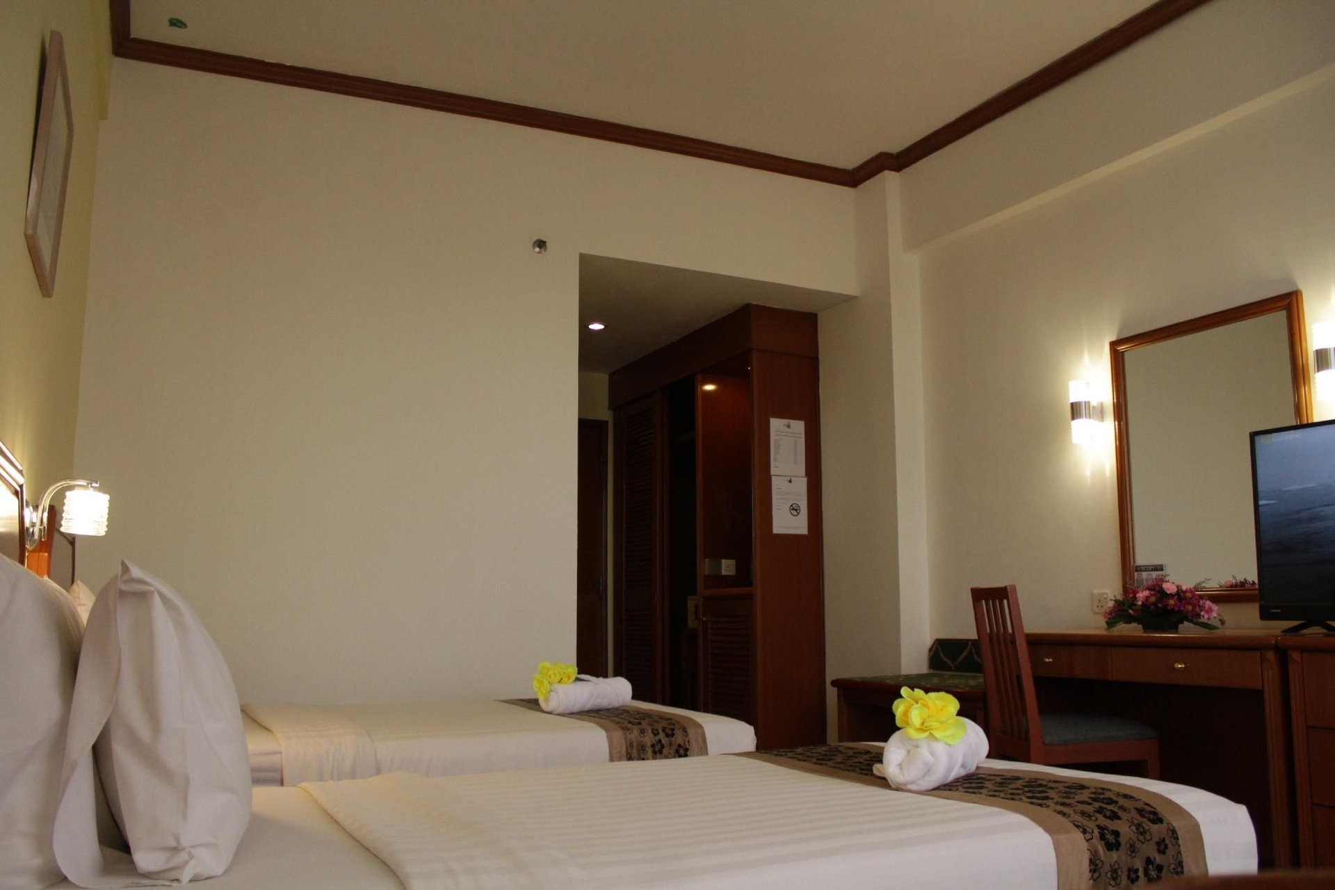 โรงแรมซันดากัน (Sandakan Hotel)2