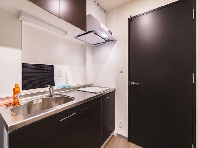 1 Bed Room