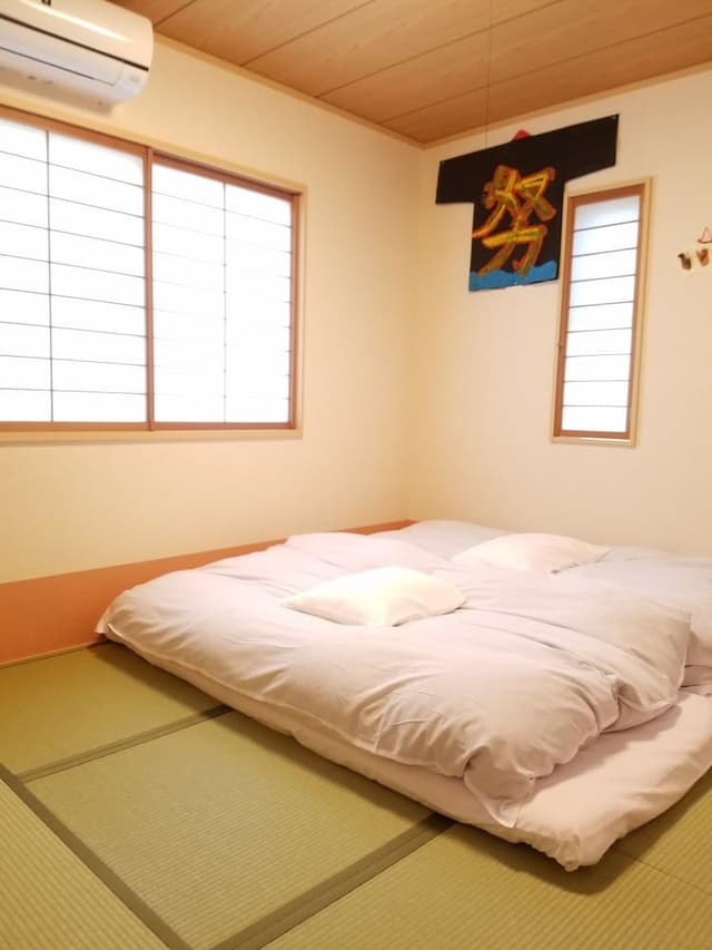 Japanese-Style Room