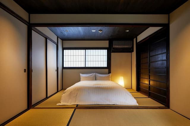 Traditional House with Semi-open-air-bath
