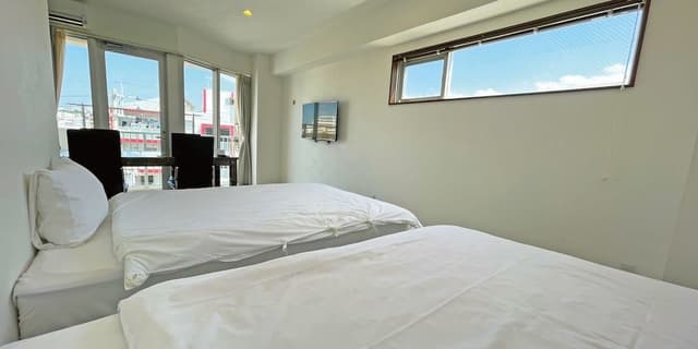 Standard Quadruple Room, Kitchen