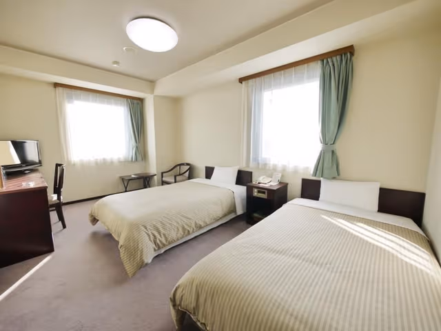 Twin Room - Non-Smoking