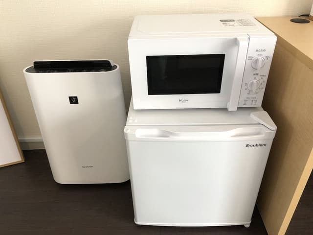 Triple Room (4th Floor)