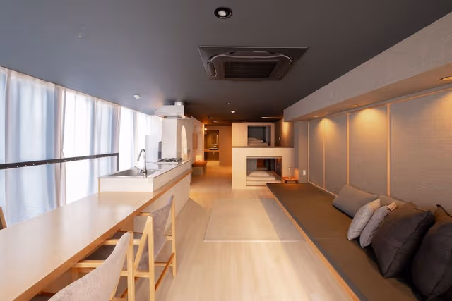 Family Room, Multiple Beds, Non Smoking, City View