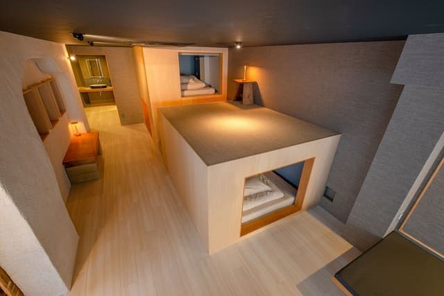 Family Room, Multiple Beds, Non Smoking, City View