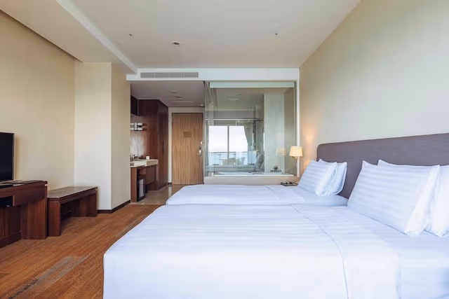 Standard Twin Room