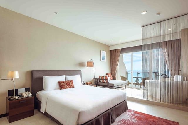 Honeymoon Room