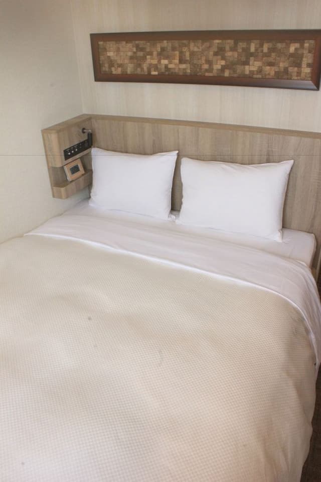 Small Double Room - Free-flowing drinks1hour (Within 15:00-20:00 only)