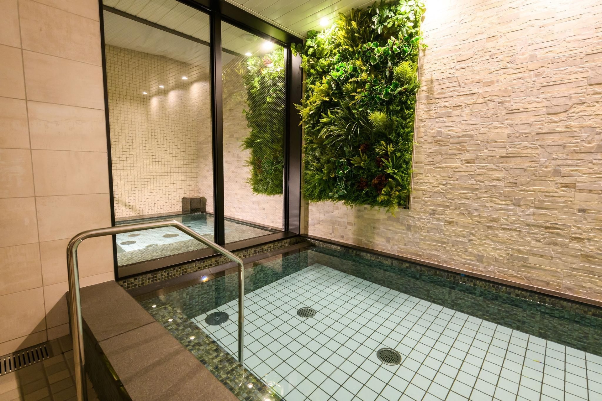 โรงแรมโซเบียล นัมบะ ไดโกกุโชะ (HOTEL SOBIAL namba daikokucho)2
