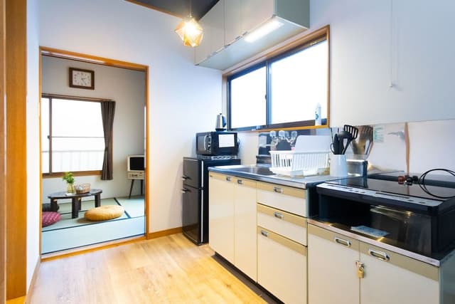 Apartment (Room 2, Room3)