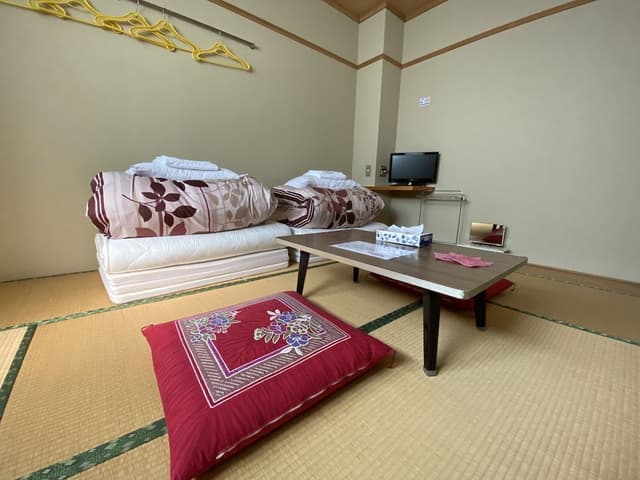 Japanese Style Double Room with Private Toilet and Shared Bathroom