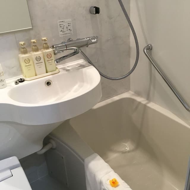 Semi Double Room