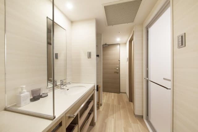Superior Twin Room, 2 Twin Beds, Non Smoking (For 1 person)