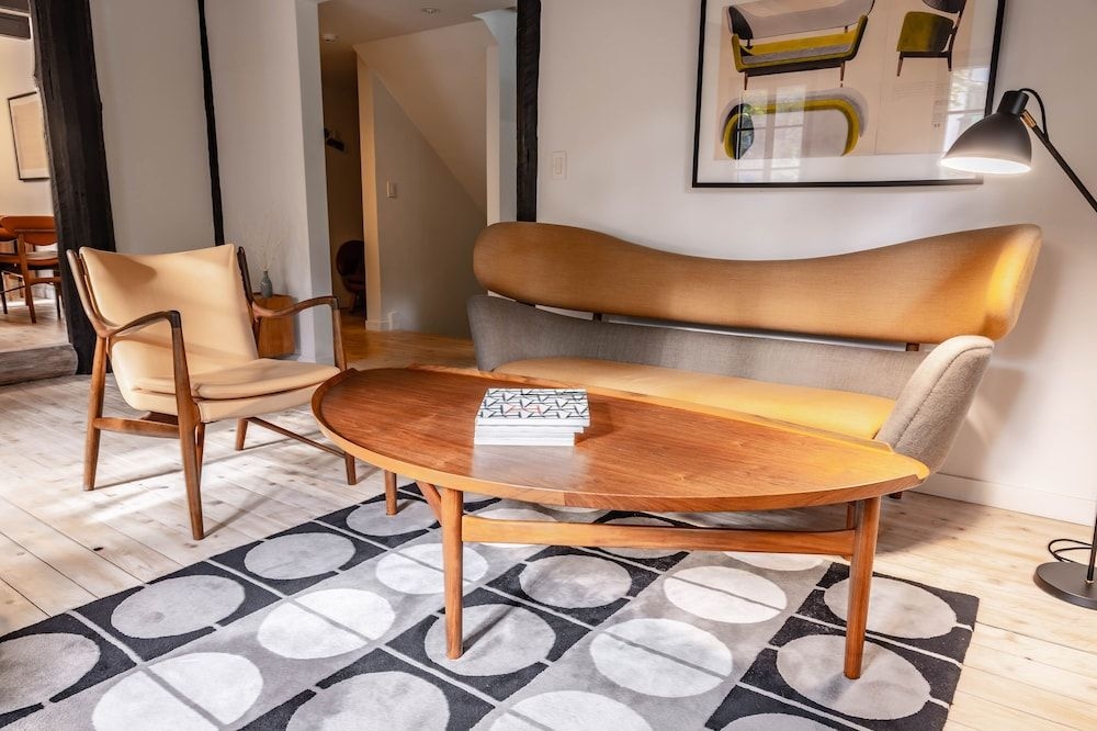 House of Finn Juhl Hakuba4